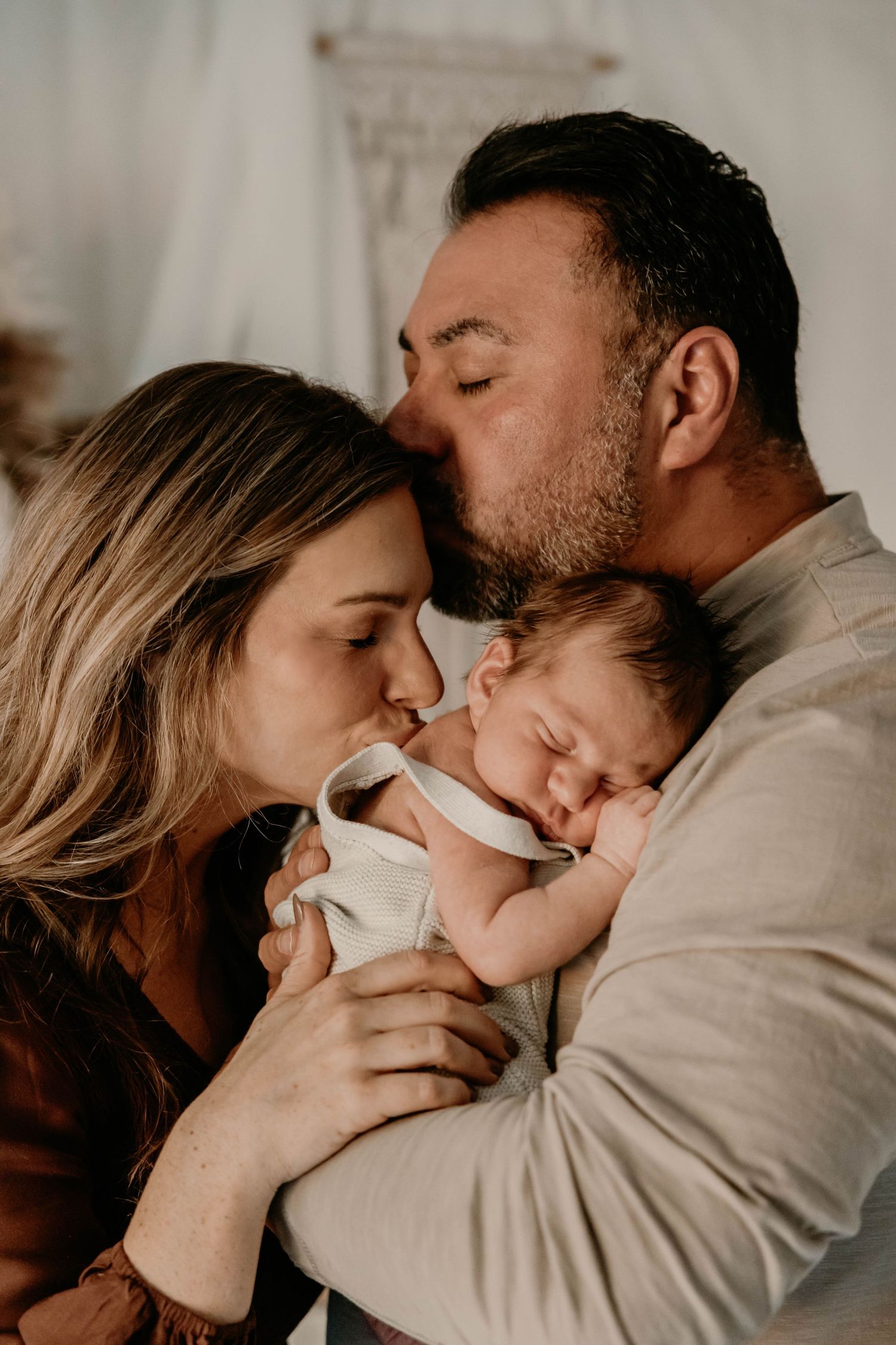 newborn photography warm creamy editing in Dallas
Ivy tenenbaum photography