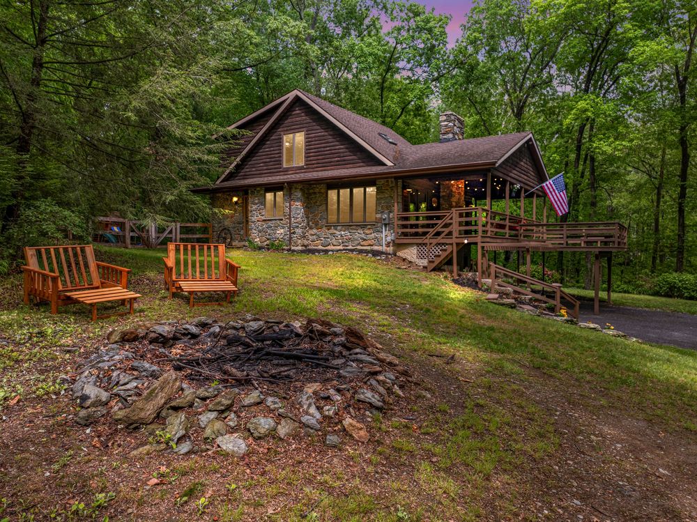Exterior Twilight Photo