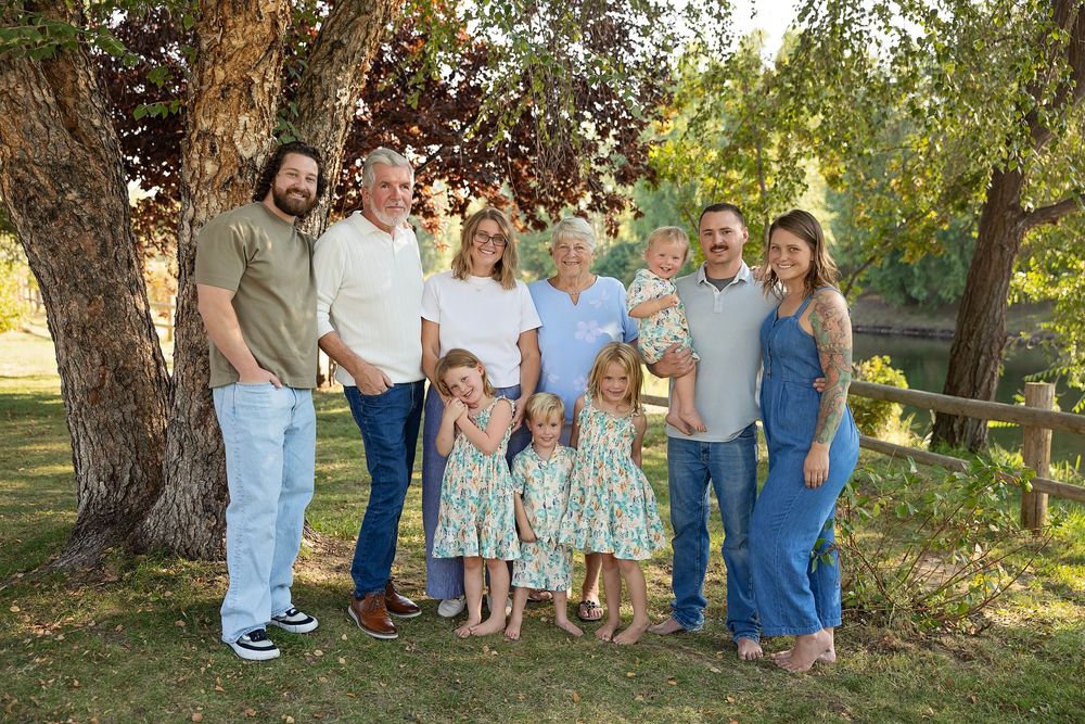 Eagle family photography extended family photographer