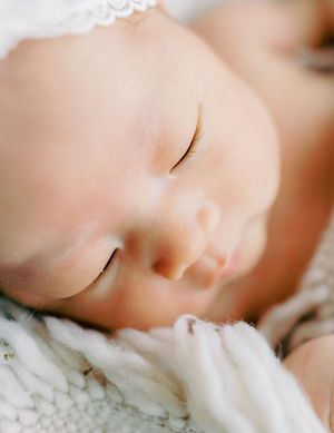 Jeanie Jang Photo Classic Timeless New York Film Family Photographer Newborn at home