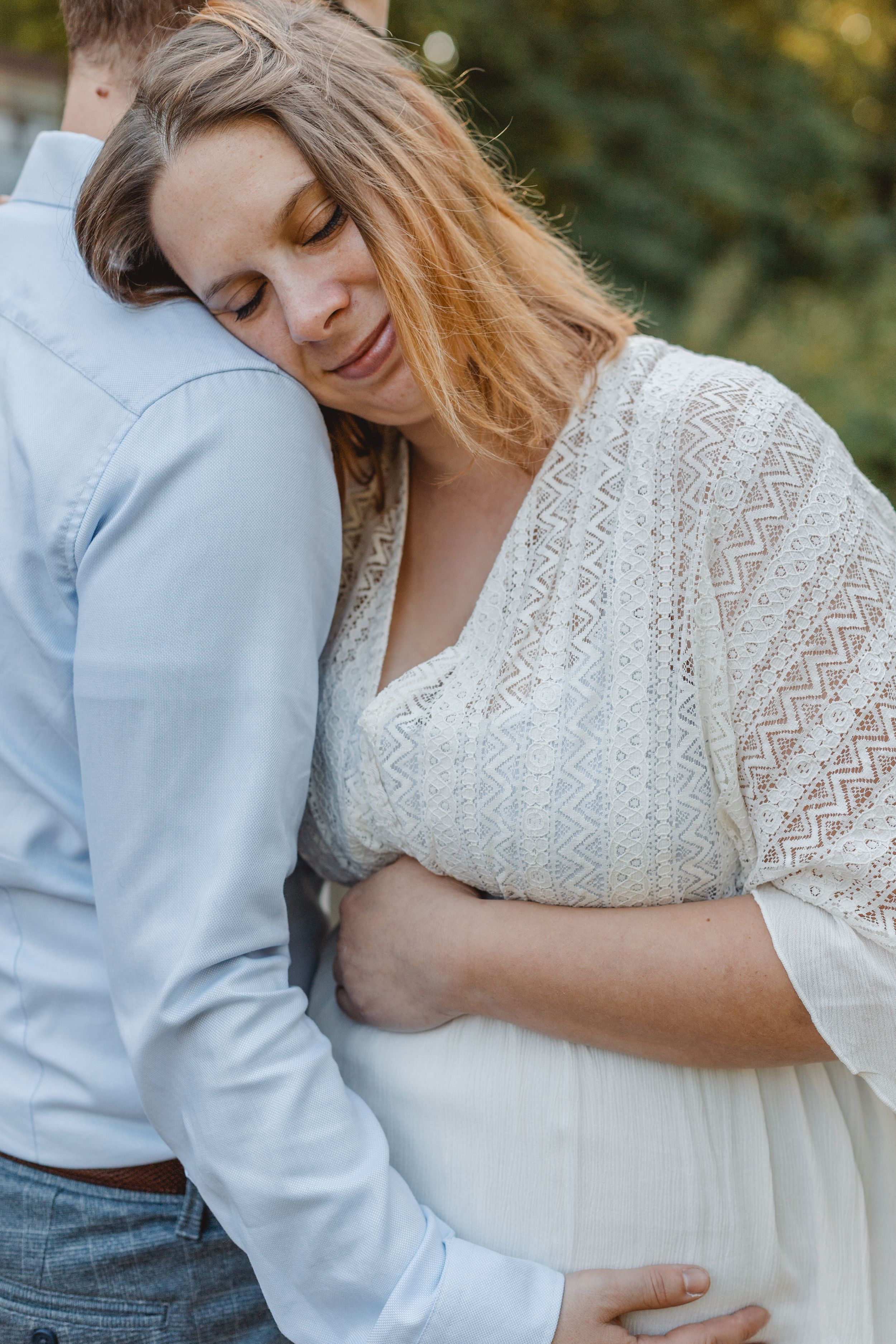Familienmomente - Familienfotograf in Grimma, Leipzig und Umgebung, natürliche Babybauchfotografie