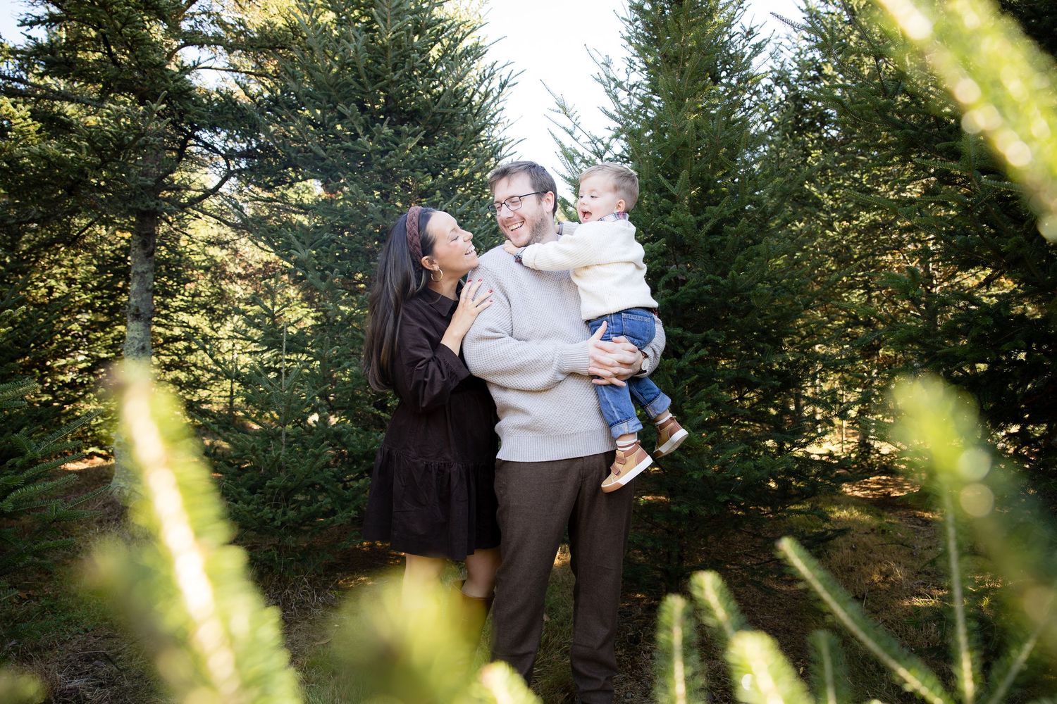 Ashlie-Dawn-Photography-Christmas-Tree-Mini-Session-Photographer-Foxboro-Boston-MA