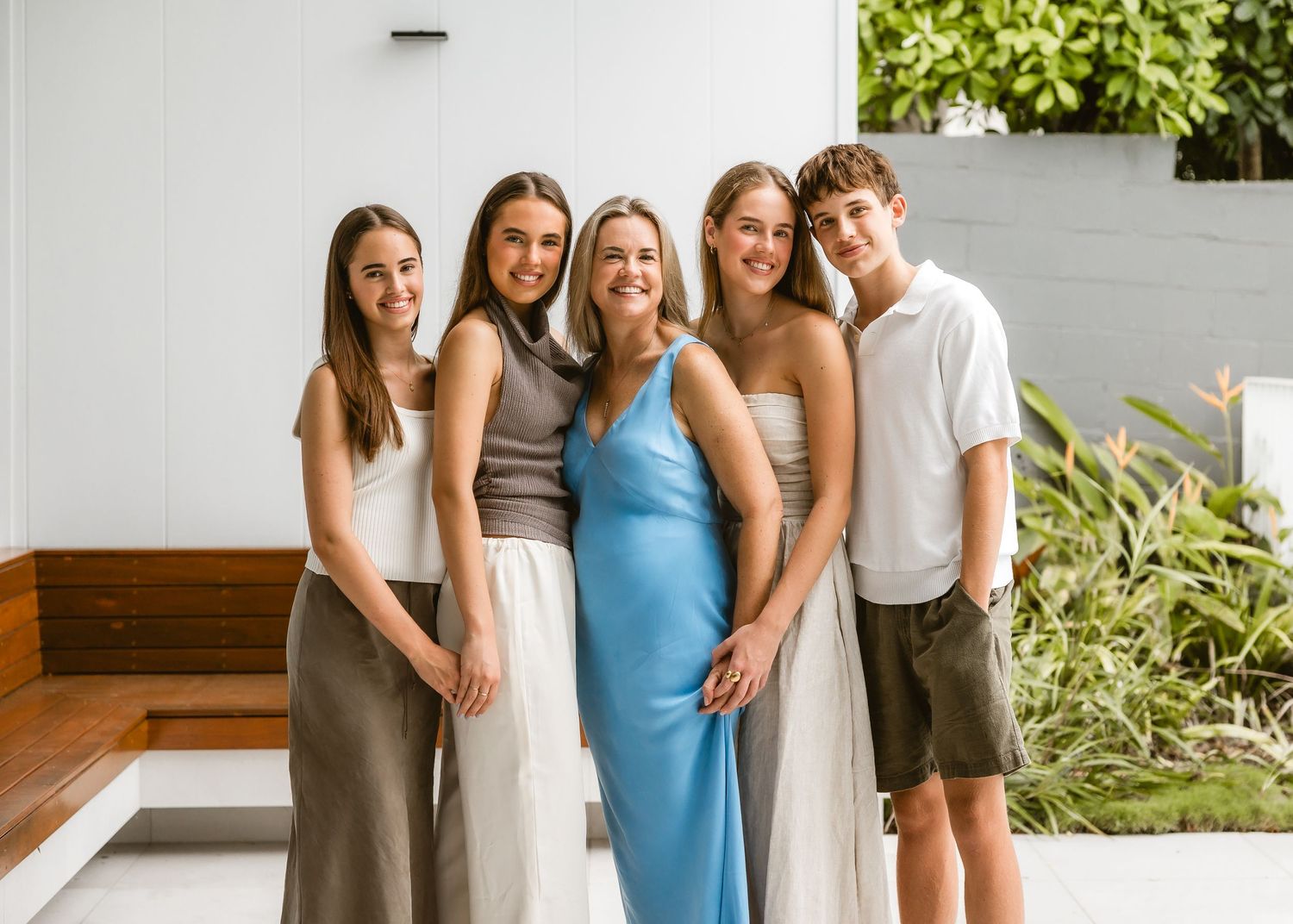 Family playing games during a portrait shoot at Spicers Hidden Vale