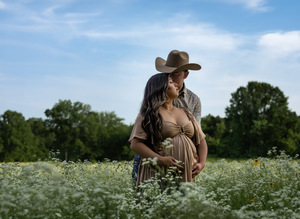 maternity Photographer portrait Photographer
newborn photography Kentucky Photographer
Richmond Kentucky 
Berea kentucky cake smash  newborn
