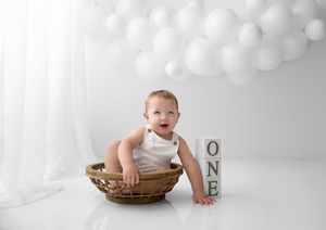 Newborn Photographer
Cake Smash Photographer
Maternity Photographer
Kentucky Photographer
Richmond Kentucky 
central kentucky
Lexington KY