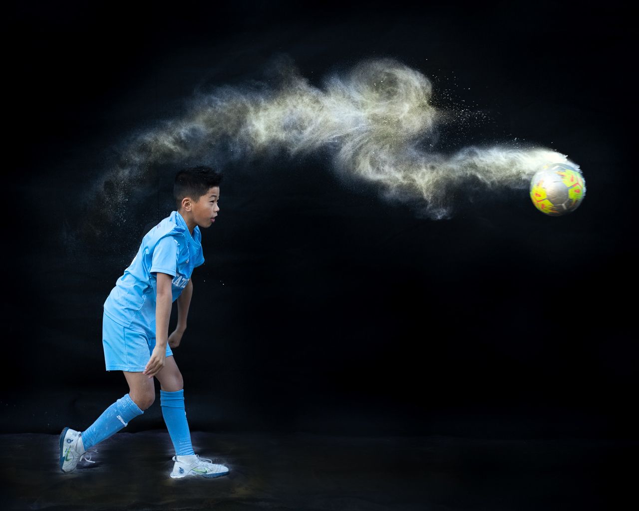 Color Powder Photographer - soccer