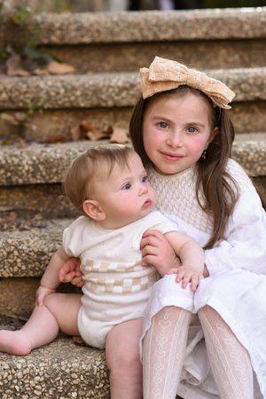 Loving siblings
jerusalem photographer
israel photographer