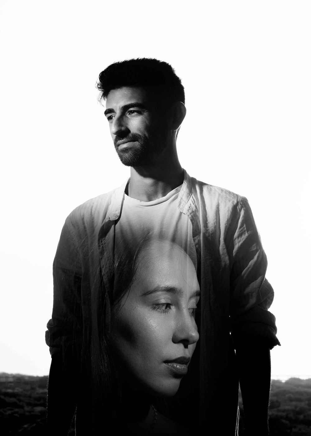 retrato de casal a preto e branco