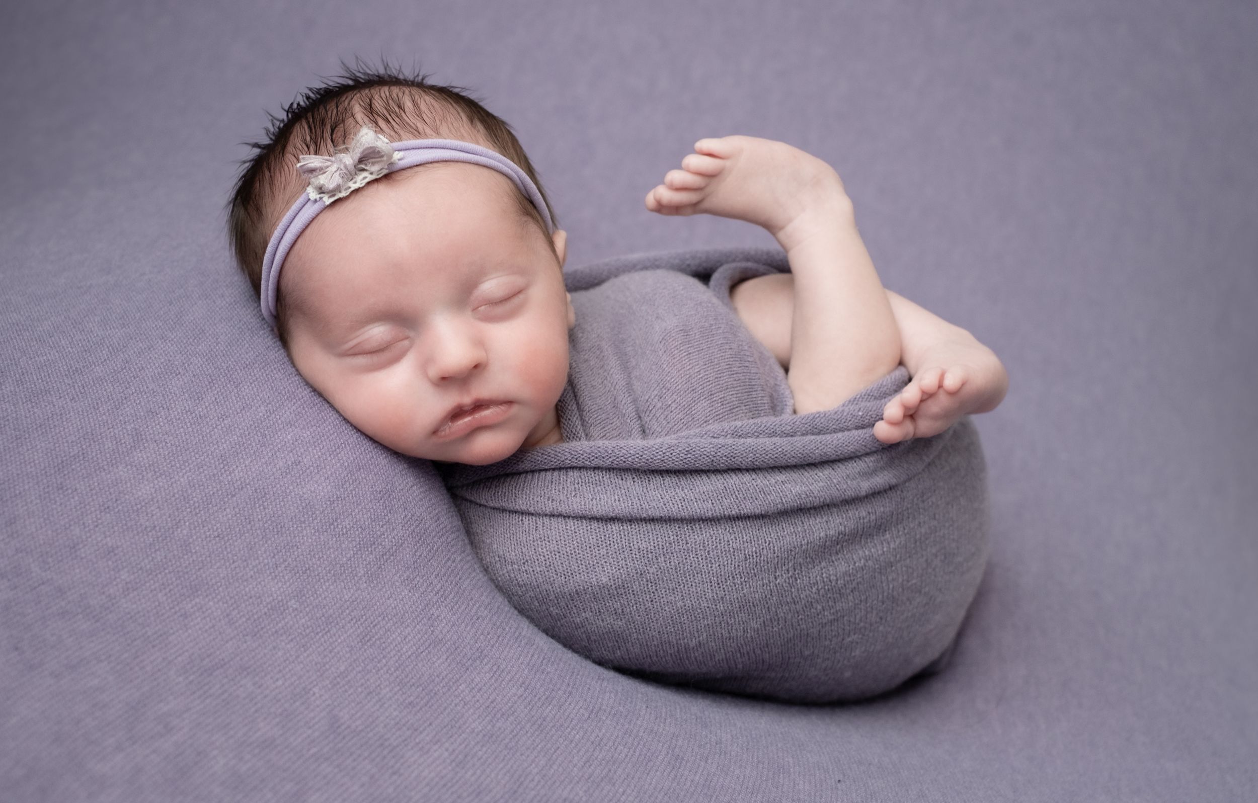 in studio newborn photography