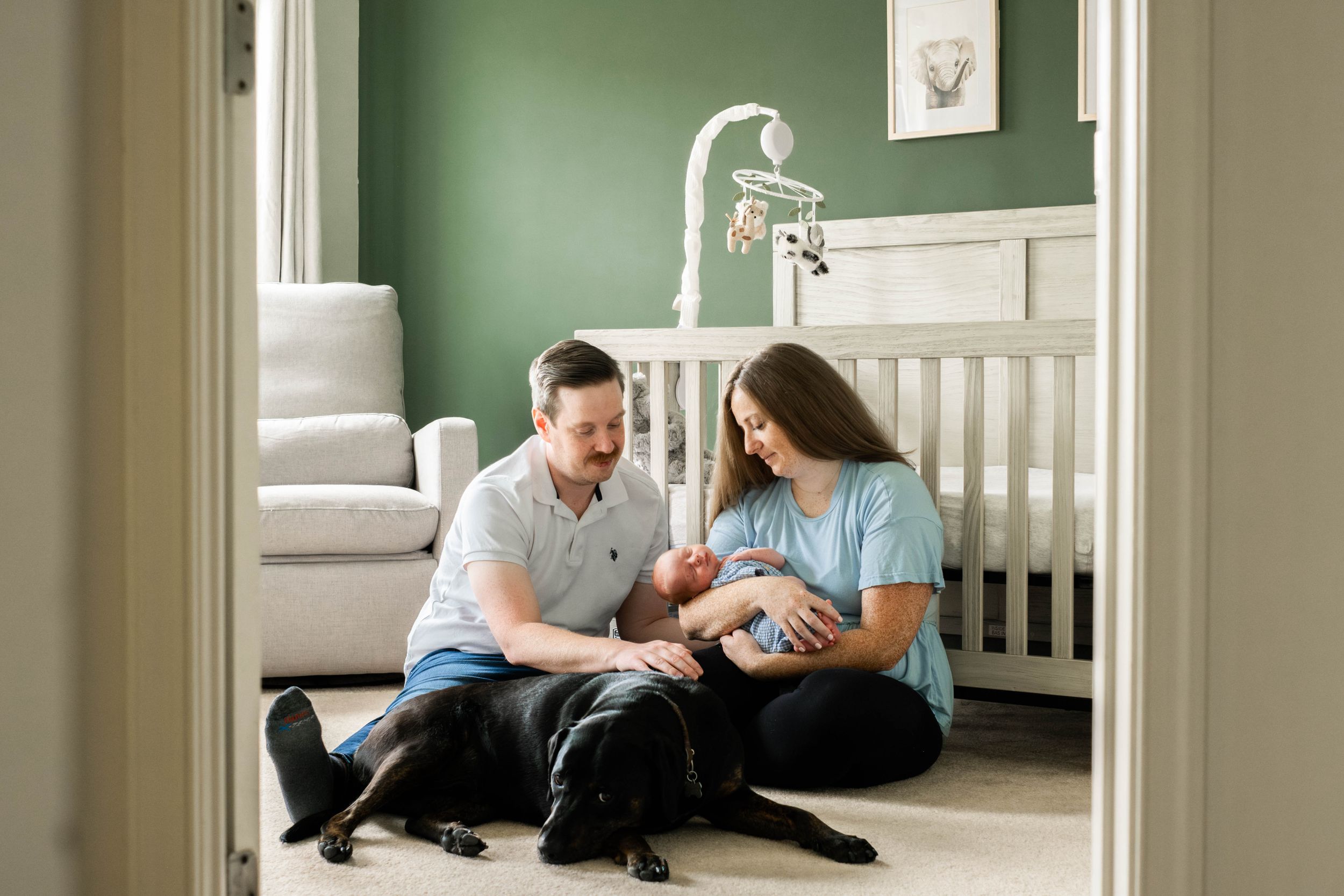lifestyle newborn session in home