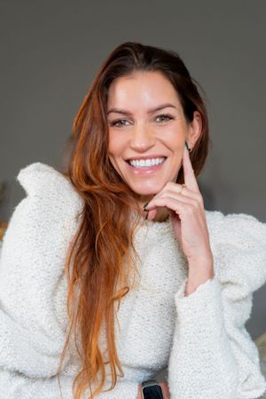Zakelijke branding shoot onderneemster in haar salon