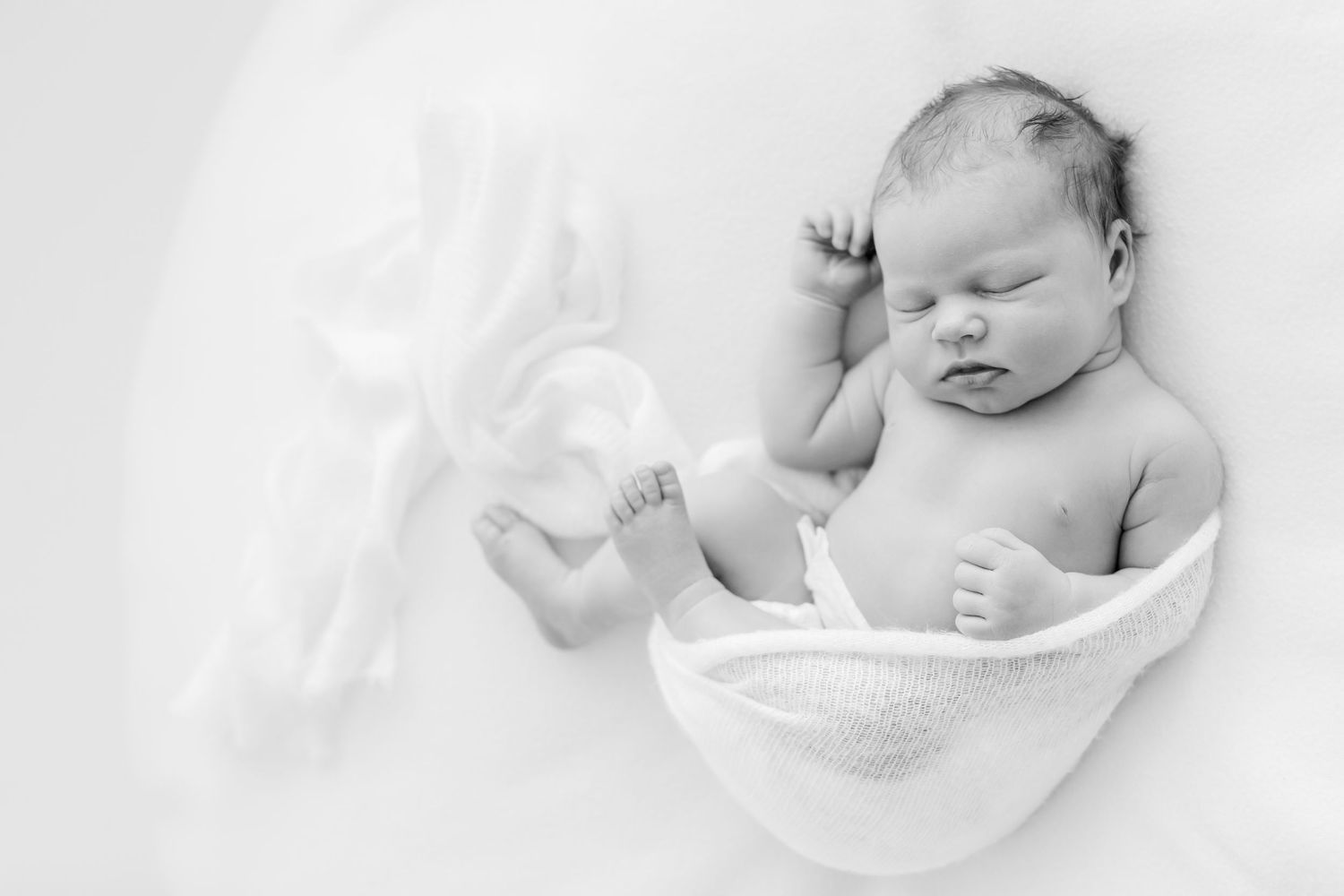 Newbornkuvaus | Jasmine Grahn | valokuvaaja Ulvila |
https://www.jasminegrahn.fi/