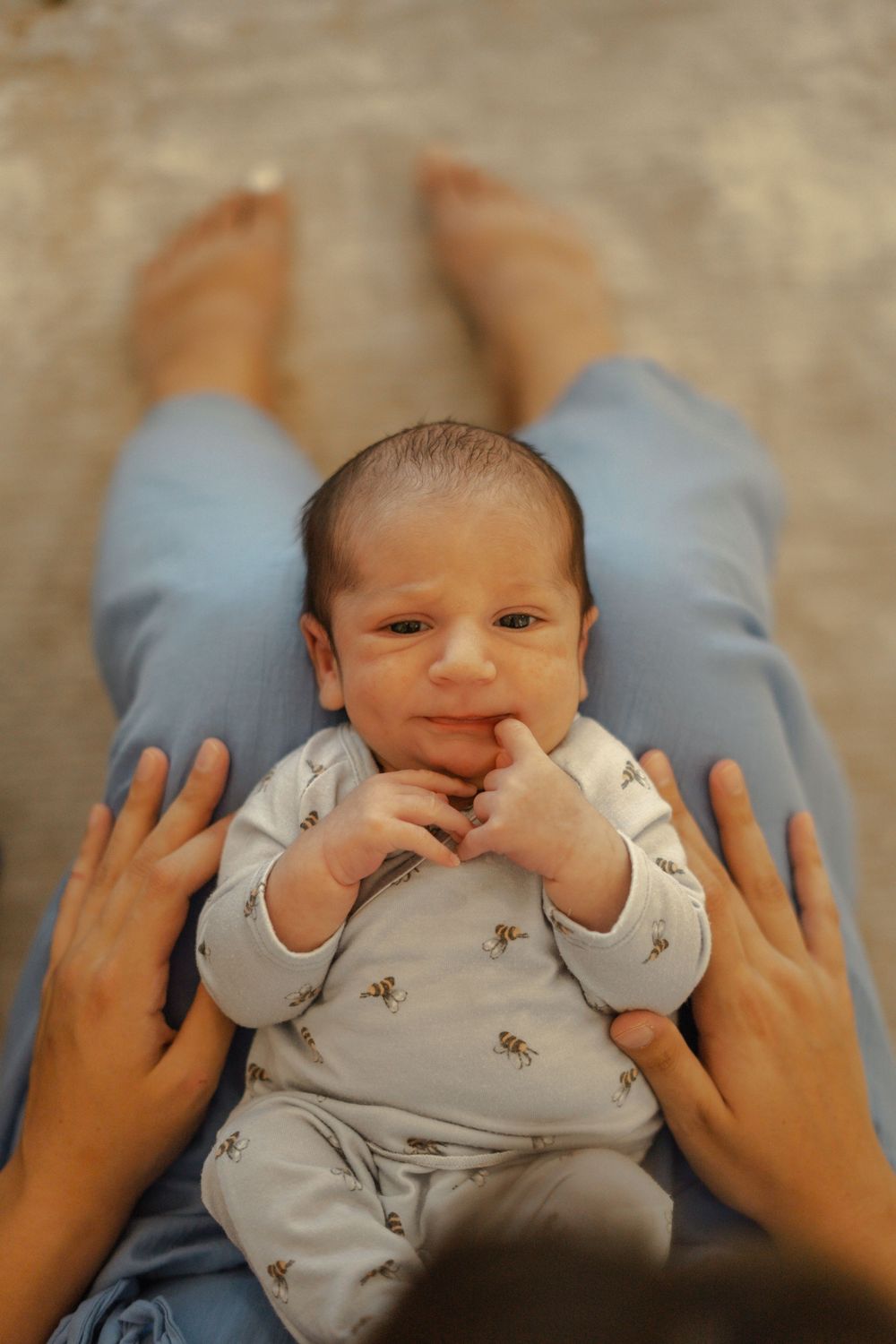 Newborn session at-home. Natural light, family photography, candid moments, newborn photography, mommy & me photography, sibling photography