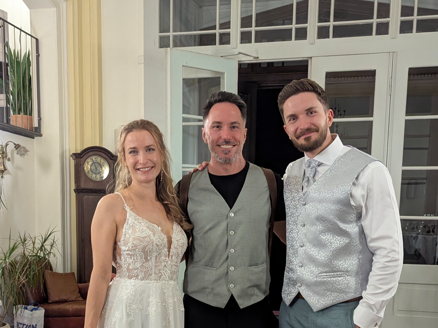 Hochzeitsfotograf Berlin. Hochzeitsfotograf in Berlin mit 5 Sterne google bewertung
