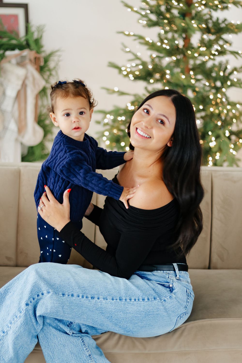 Bright, dreamy, timeless images capturing love, connection, tiny details, and the beautiful seasons of family life in Las Vegas.