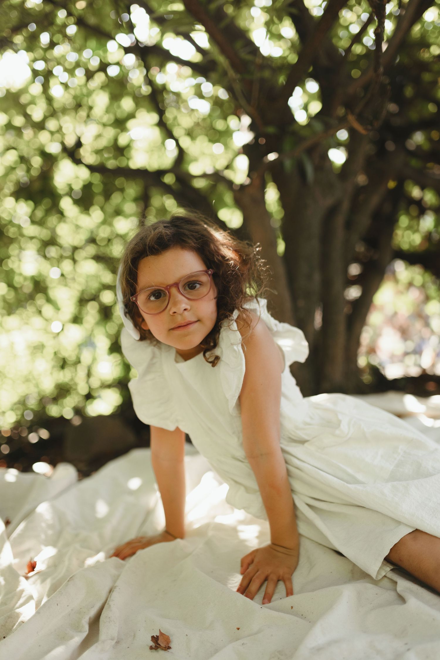 Garden mini sessions Surrey family photography Elizabeth Lang Photography.