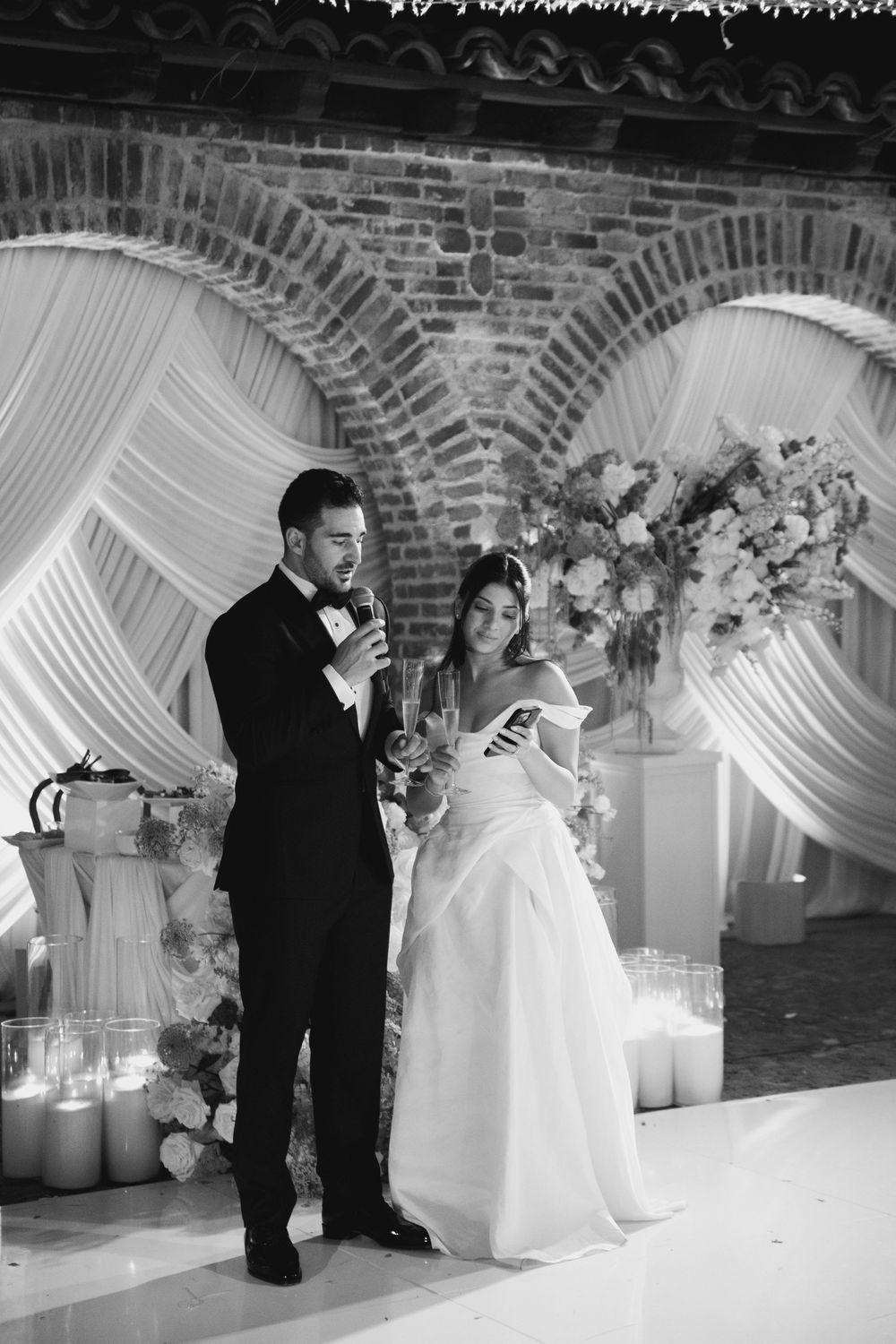 Hochzeitstanz, Brautpaar, Hochzeit, bride, groom, fist dance, first look, love, wedding, elegant, los angeles, hemmingbird nest