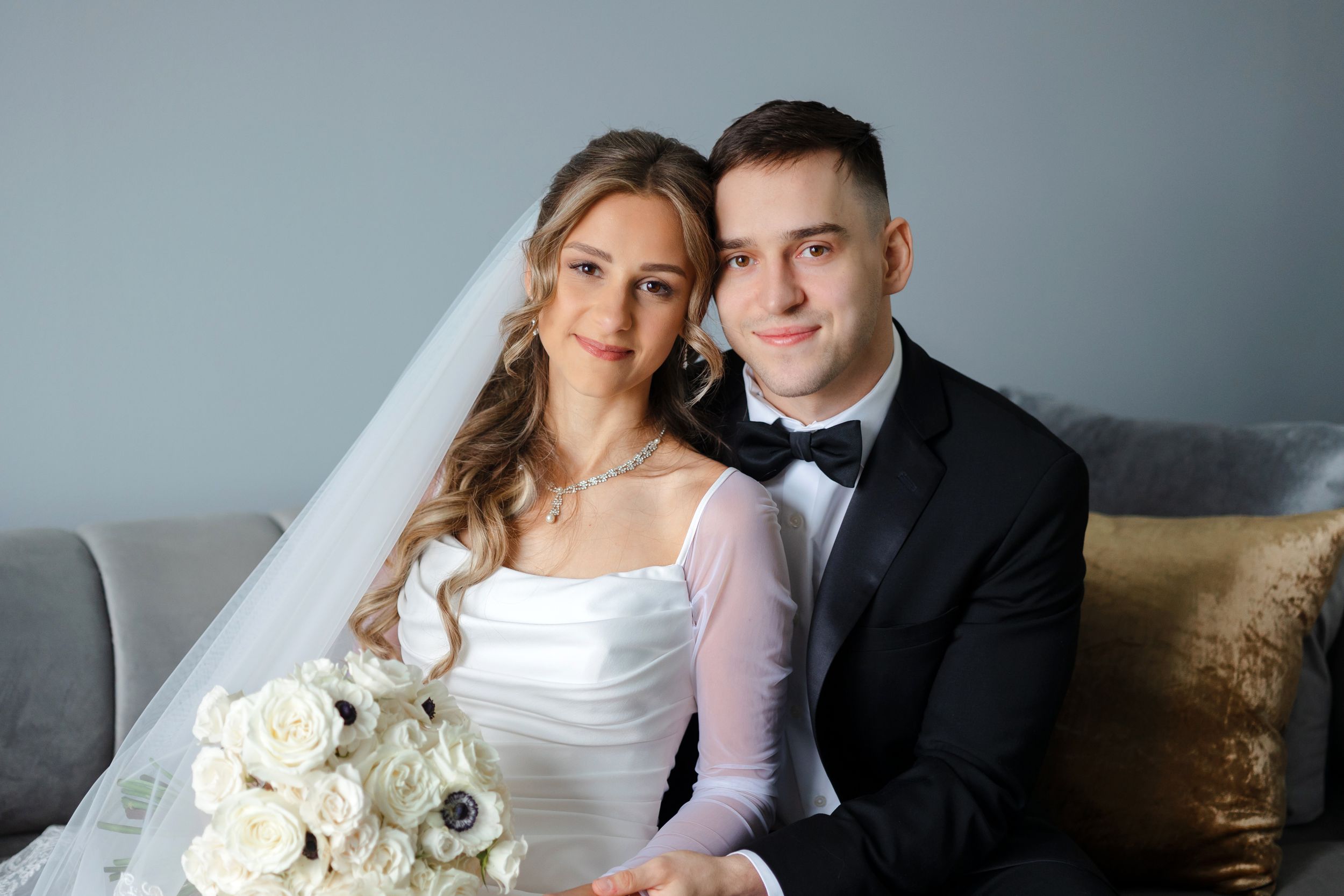Bride and groom classic portrait photographed by Tom Forrest from Hudson, Ohio.