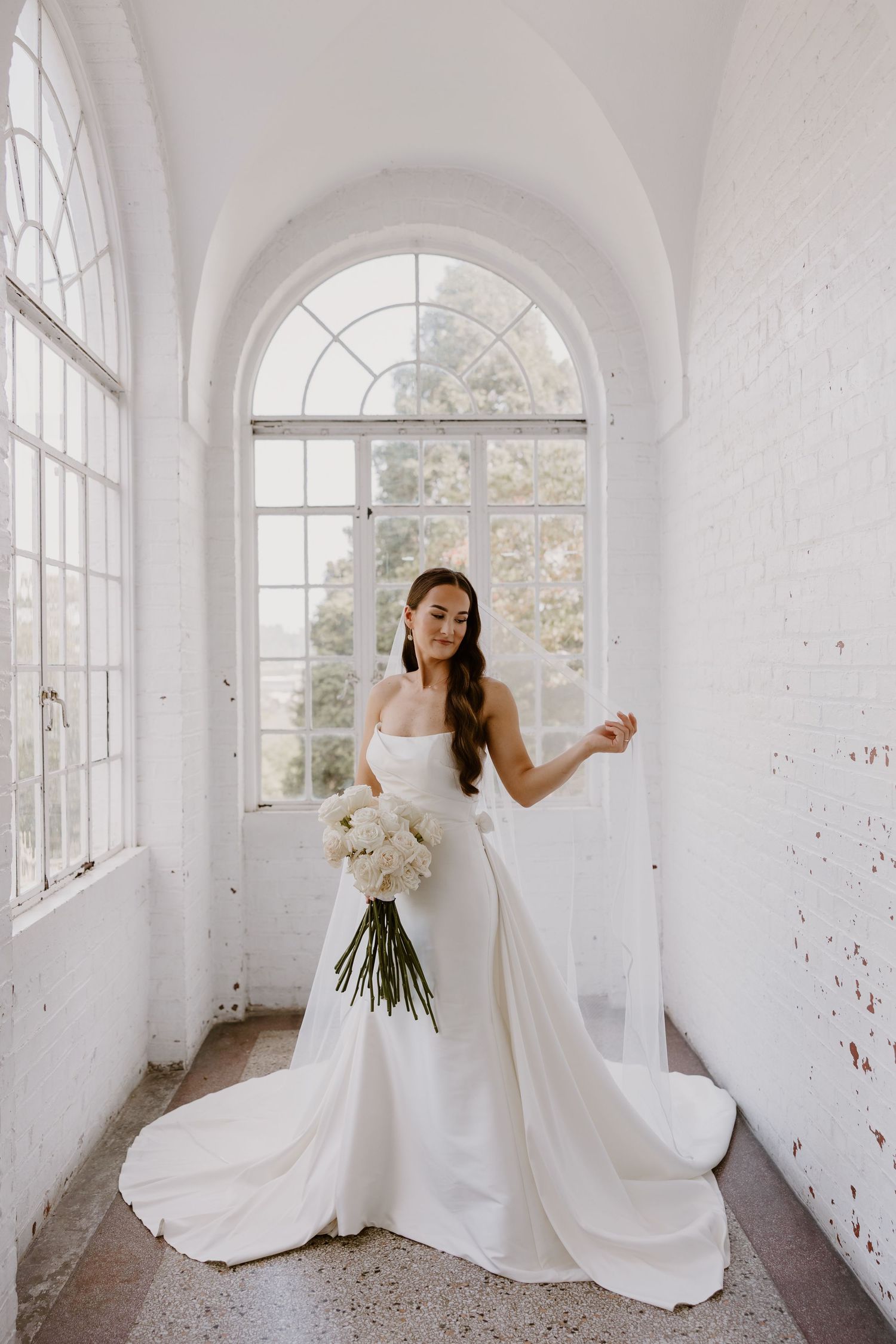Bridal Portraits at The Bleak House Knoxville, historic wedding venue photography