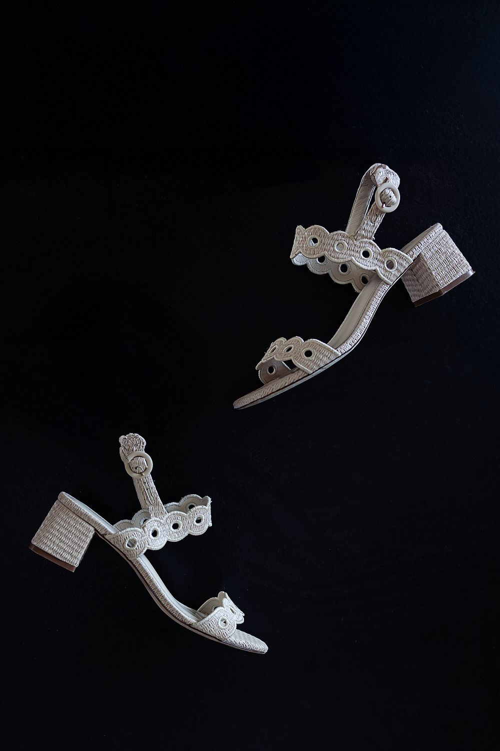 Minimal bridal shoe details photographed at Secrets Moxché Playa del Carmen.