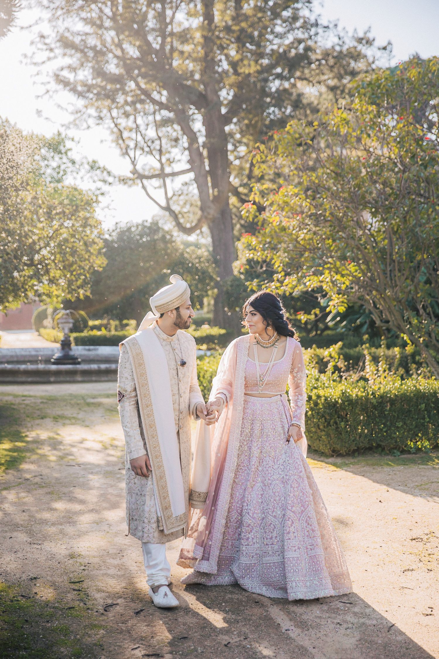 Emotional Indian Muslim wedding at Vandelli Garden in Lisbon, captured by Portugal wedding photographer Regina Wedding Photographer.