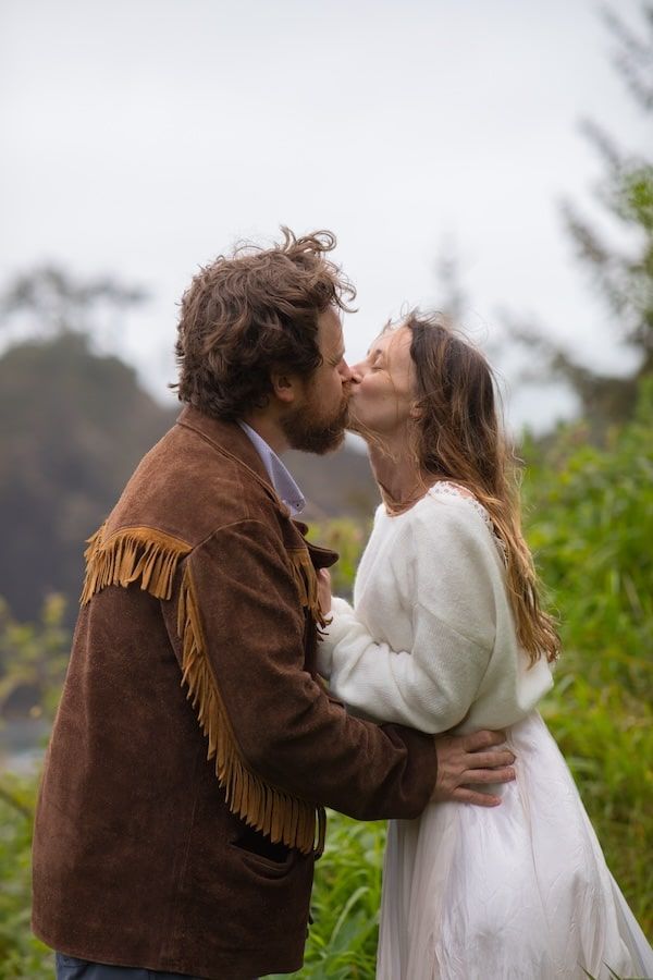 Oregon coast elopement