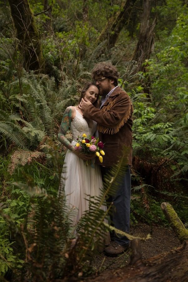 Oregon coast elopement