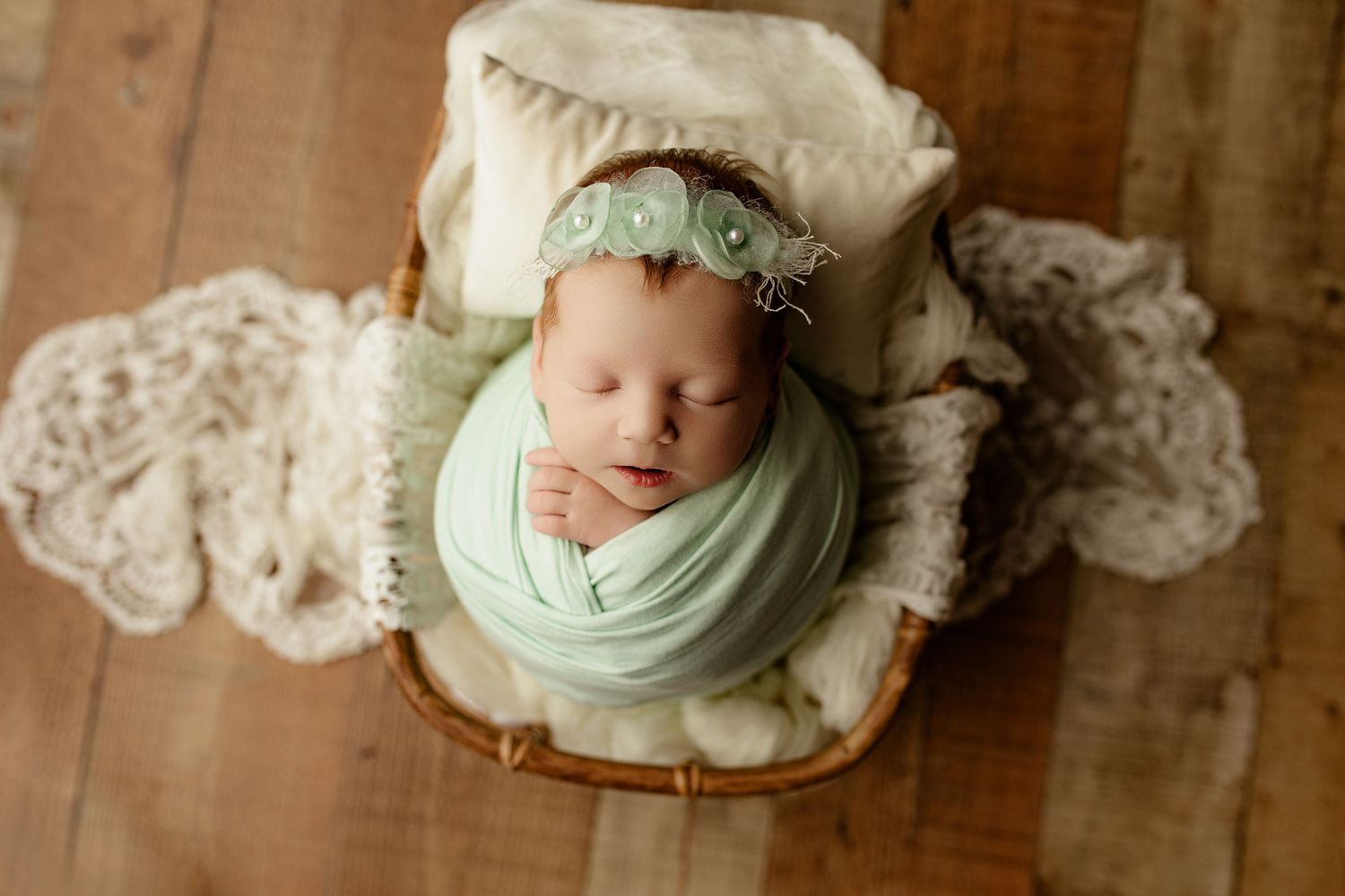 Bailey's Photography | Portsmouth Ohio | Newborn Session | Mint Green Wrap | Baby Girl Photography Columbus Area