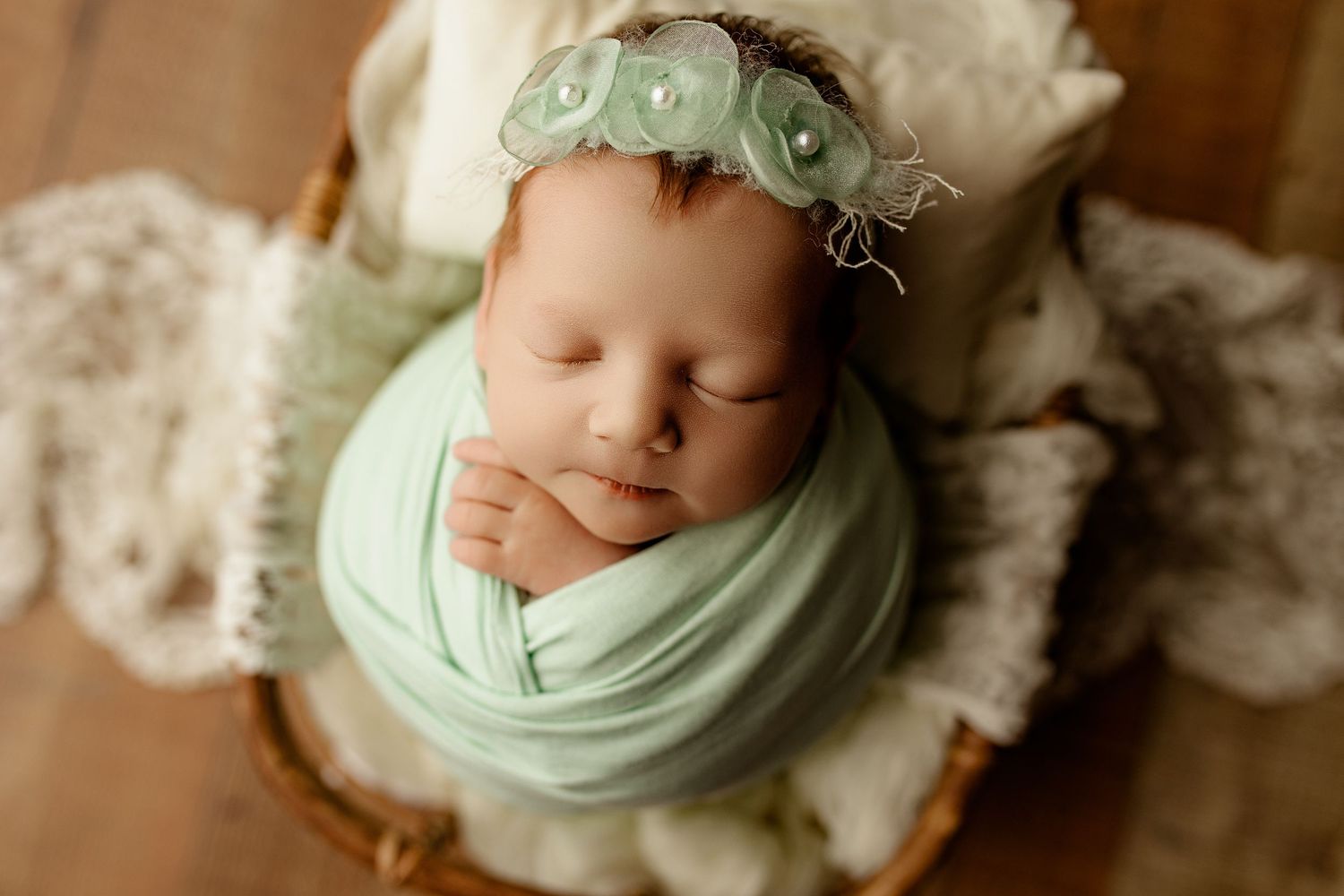 Bailey's Photography | Portsmouth Ohio | Newborn Session | Mint Green Wrap | Baby Girl Photography Columbus Area