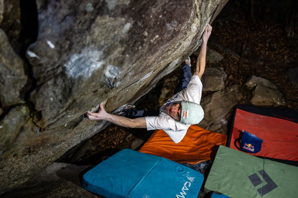 Giuliano Cameroni climbing during the Bouldering Camp in Ticino, Switzerland on November 27, 2025. Photo Jan Virt.