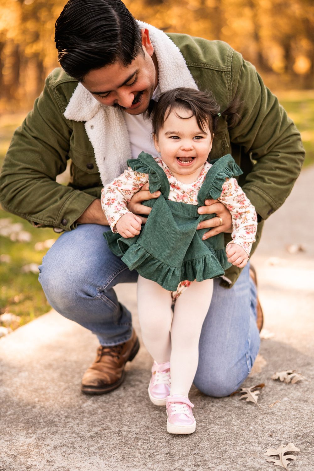 Candid and warm fall family photos at Messenger Woods in Homer Glen.