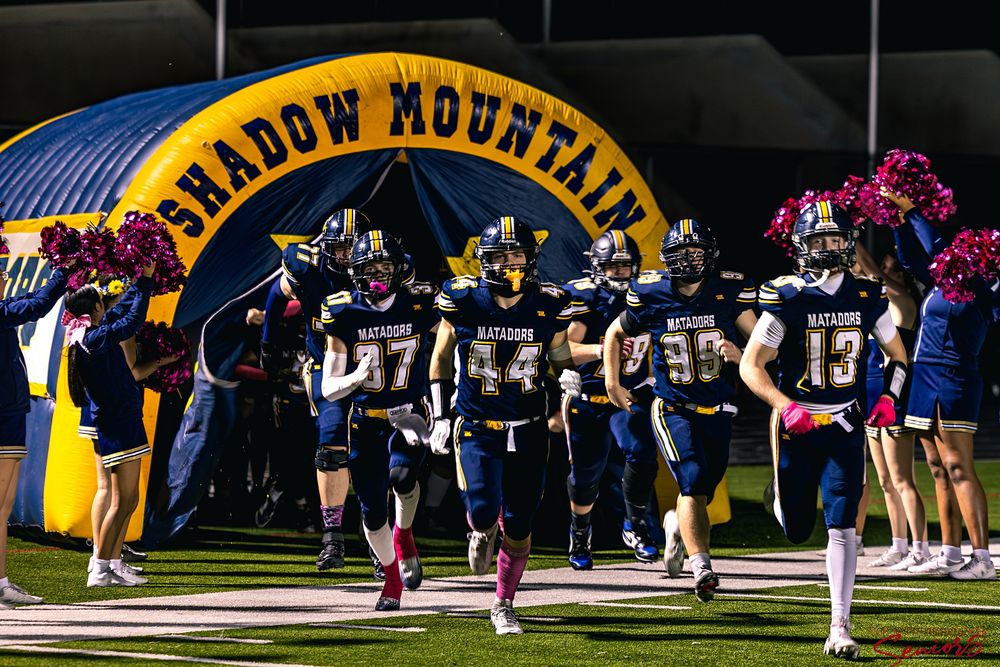 best high school team photo packages in phoenix valley az sports photographer Banners Pictures Anjeanette Photography
Top 10 best banners