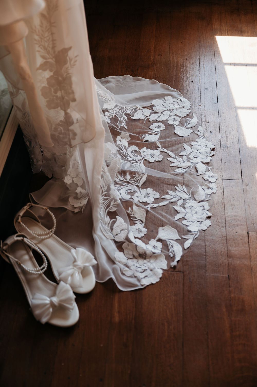 detail image of lace dress & shoes at Sister Hill venue Manchester Iowa by midwest wedding photographer