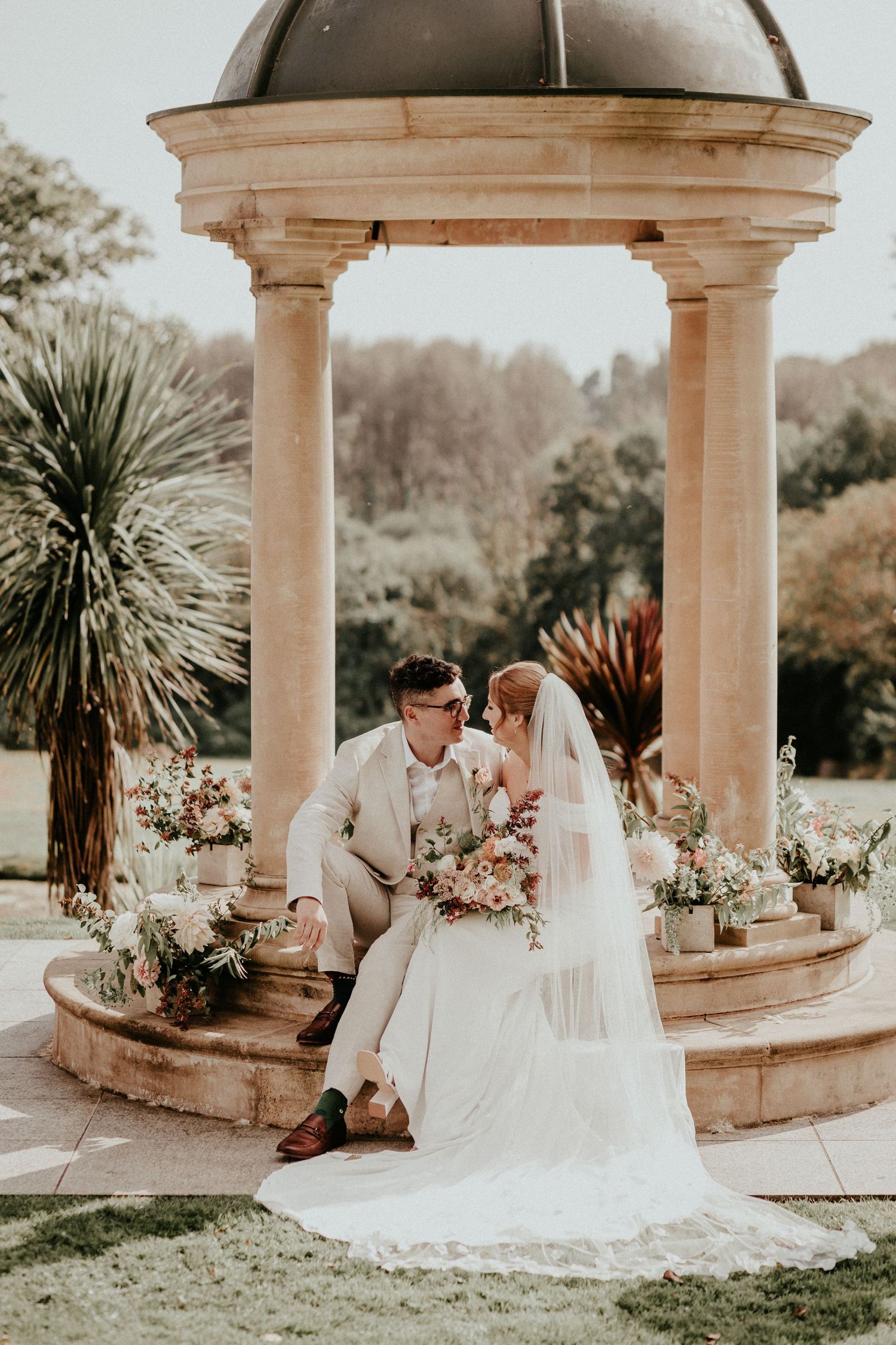 OLIVIA ROSSI PHOTOGRAPHY TREDUDWELL MANOR CORNWALL AND DEVON WEDDINGS