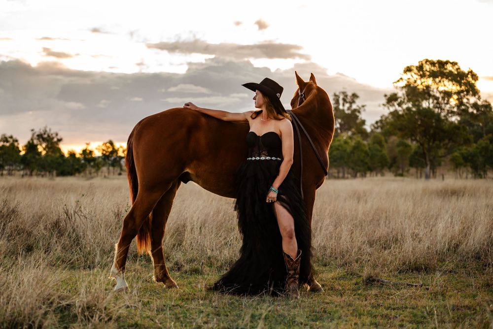 Horse and rider silhouettes at sunset create a panoramic series of artistic rural scenes.