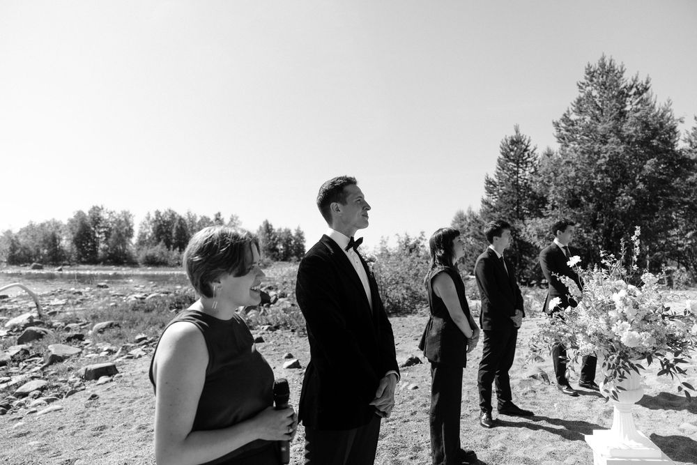 Documentary wedding photographer.