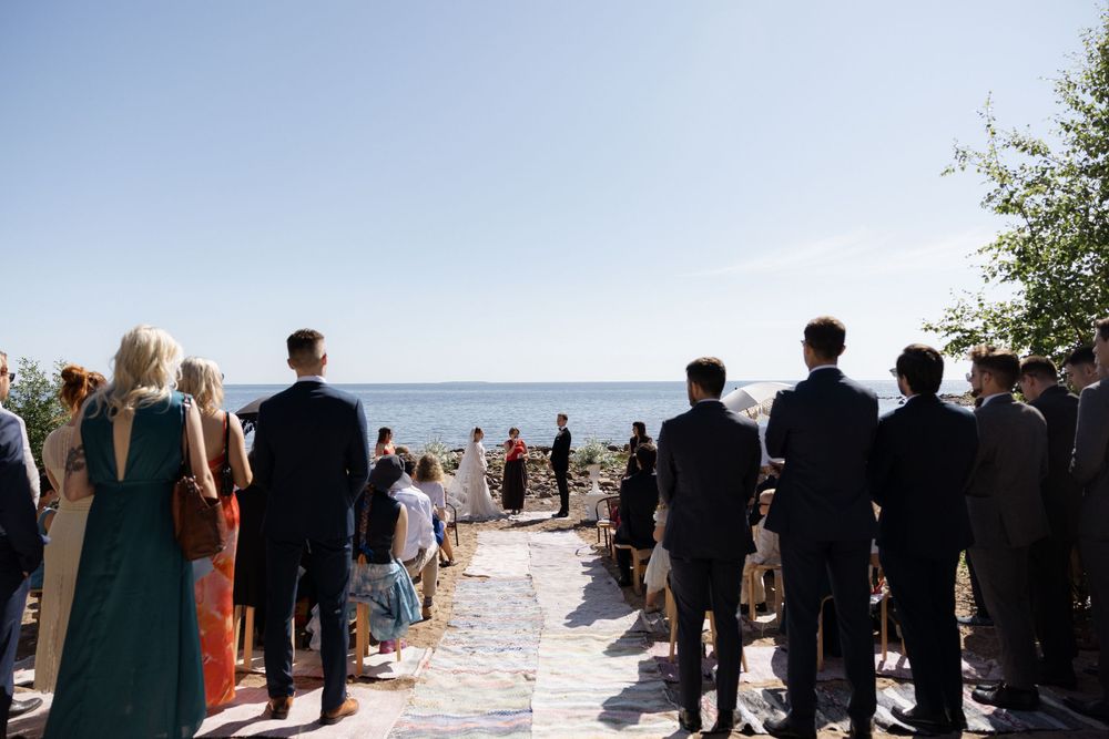 Documentary wedding photographer.