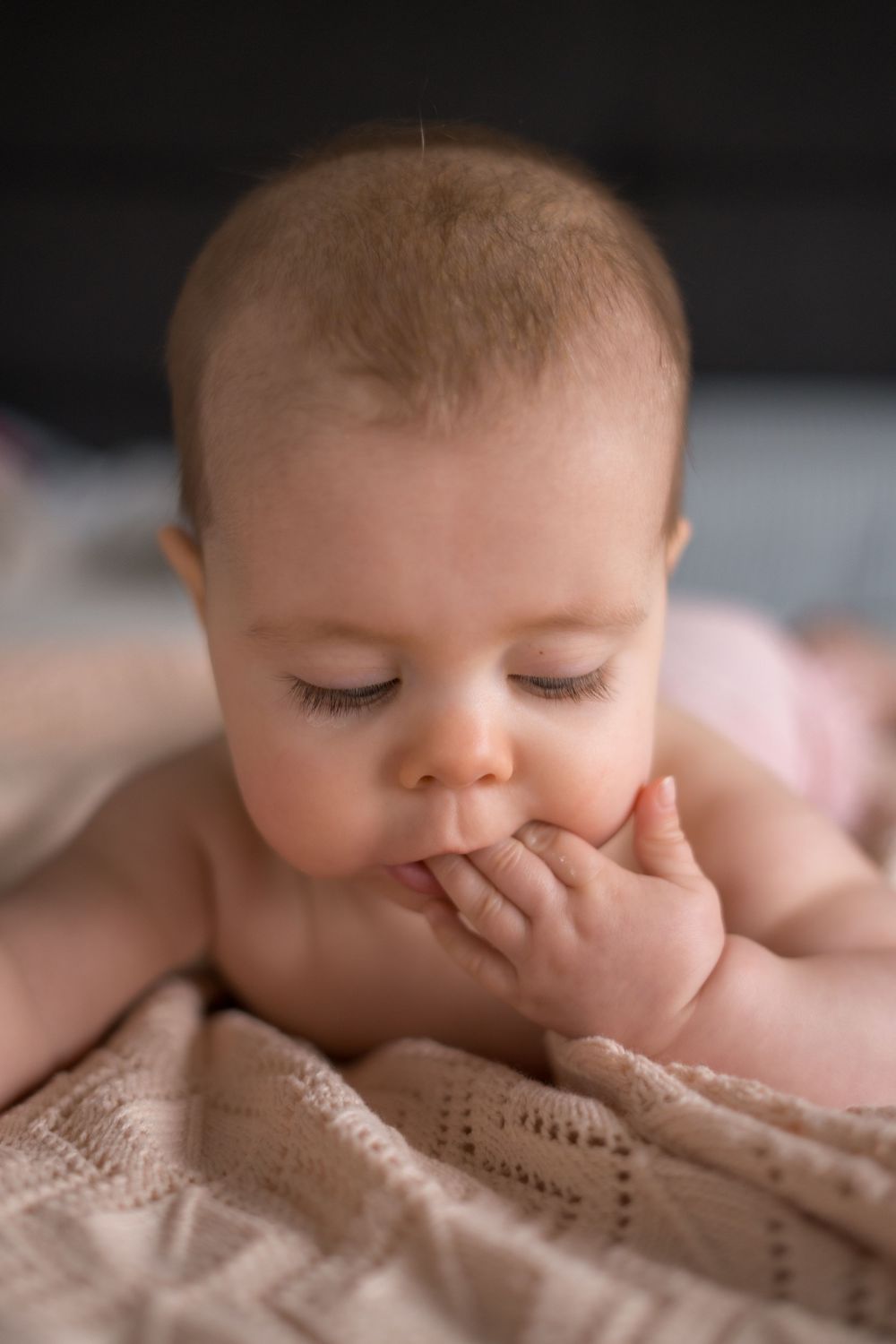 séance bébé 5 mois à Bruxelles, près de Beersel