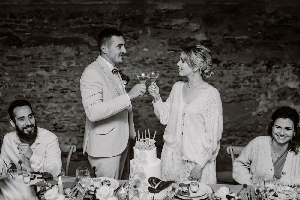 photographe mariage Drôme Isère Valence
reportage mariage
photo de mariage naturelle
séance photo couple mariage
photographe mariage luxe bo