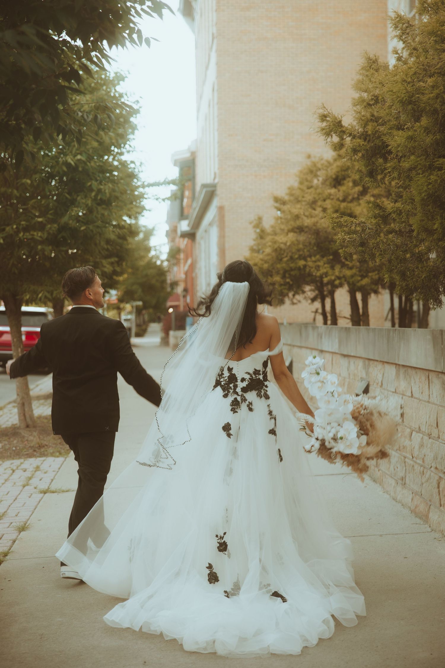Wedding Photographer in Altoona PA, Wedding Photographer in Pittsburg PA, Hollidaysburg Courthouse Wedding