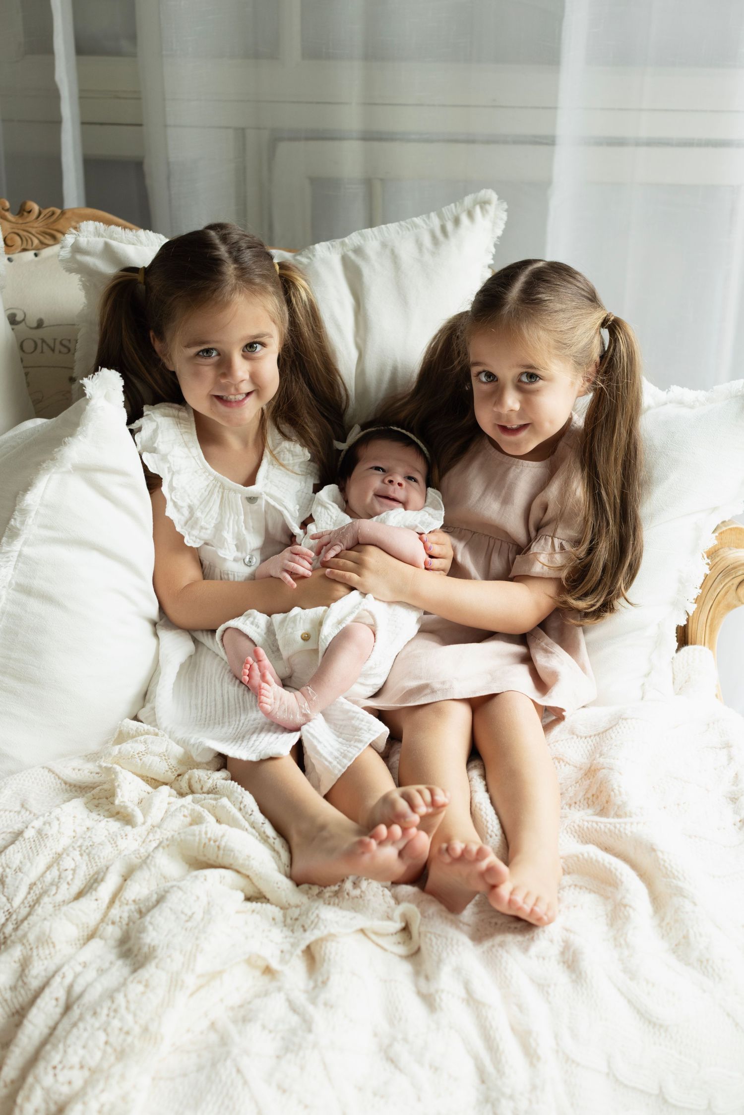 Newborn photography session, baby girl asleep on a blanket. Elizabeth Lang Photography Cloverdale Surrey Vancouver.