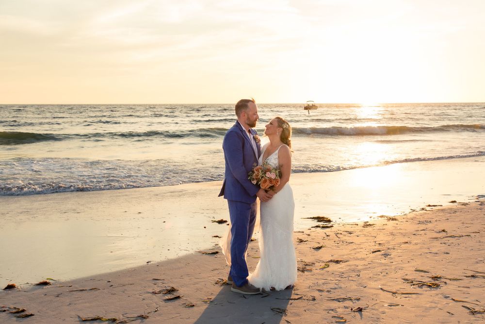 Editorial style wedding photographer in Tampa, St Pete, Clearwater, Naples, Sarasota, and Venice, Florida.