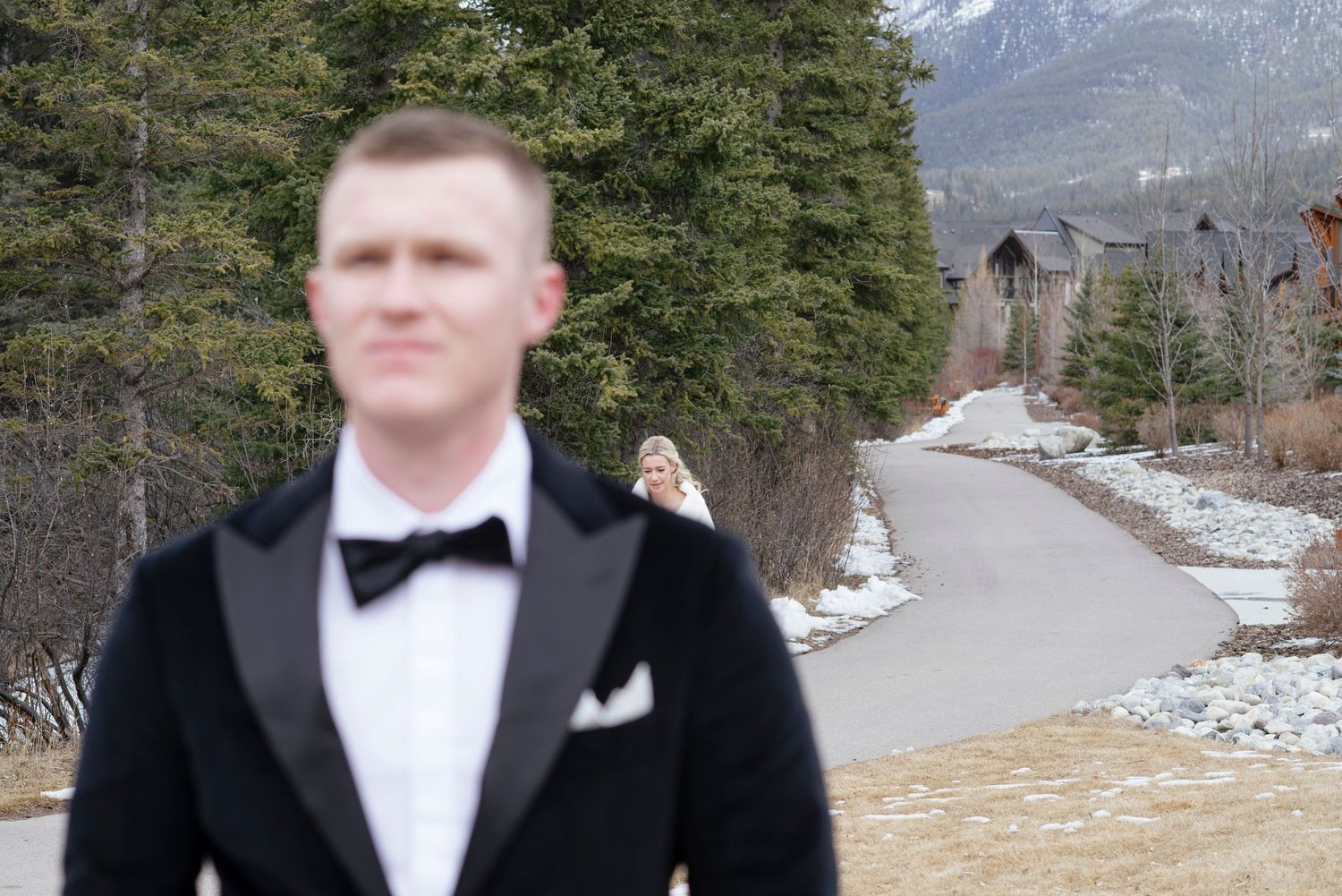 Silvertip Resort Canmore Wedding
Silvertip Resort Canmore Wedding Photographer
Engine Bridge Canmore