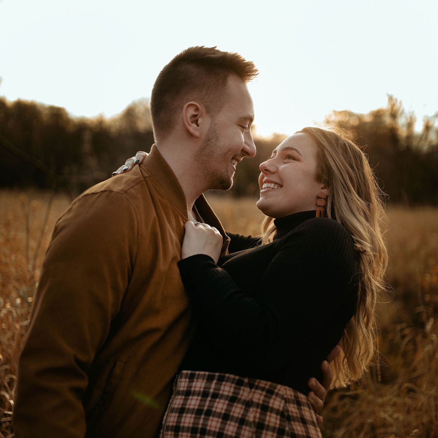 Milwaukee Wisconsin Engagement Couples Photography