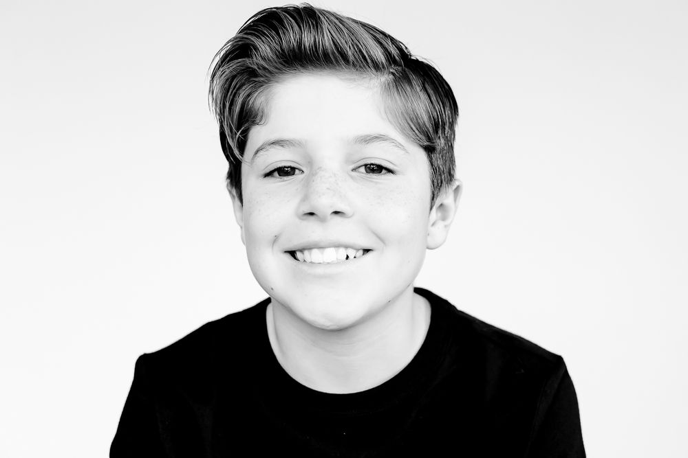 kids portrait session capturing smiles in Northbrook studio