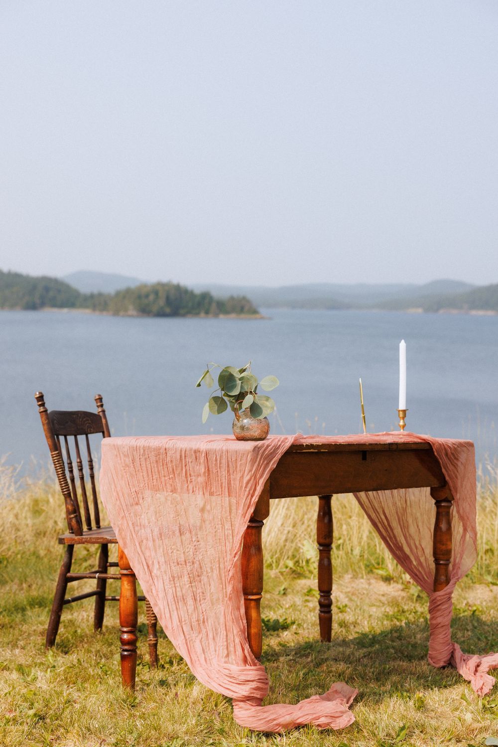 Outdoor ceremony on the Bonavista Peninsula by Newfoundland documentary style wedding photographer Kaitlyn Yvette