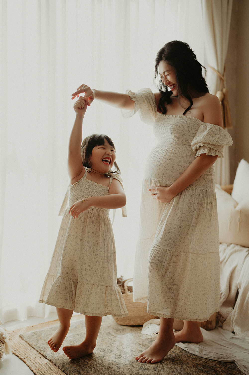 Based in Singapore. Timeless, heartfelt photography for maternity, newborn, babies, parenthood, families, and life’s beautiful moments.