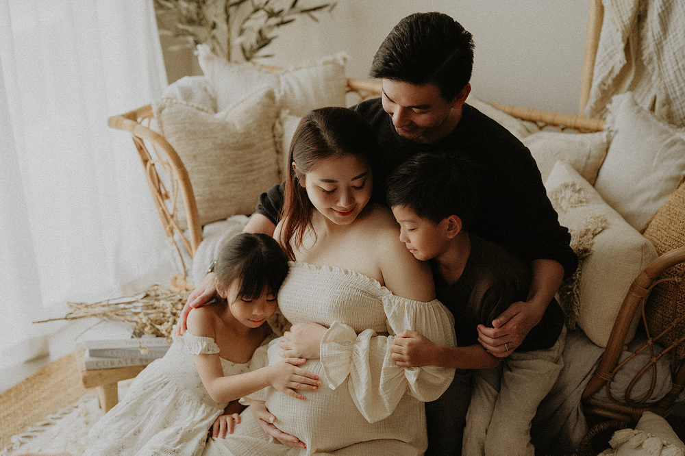 Based in Singapore. Timeless, heartfelt photography for maternity, newborn, babies, parenthood, families, and life’s beautiful moments.