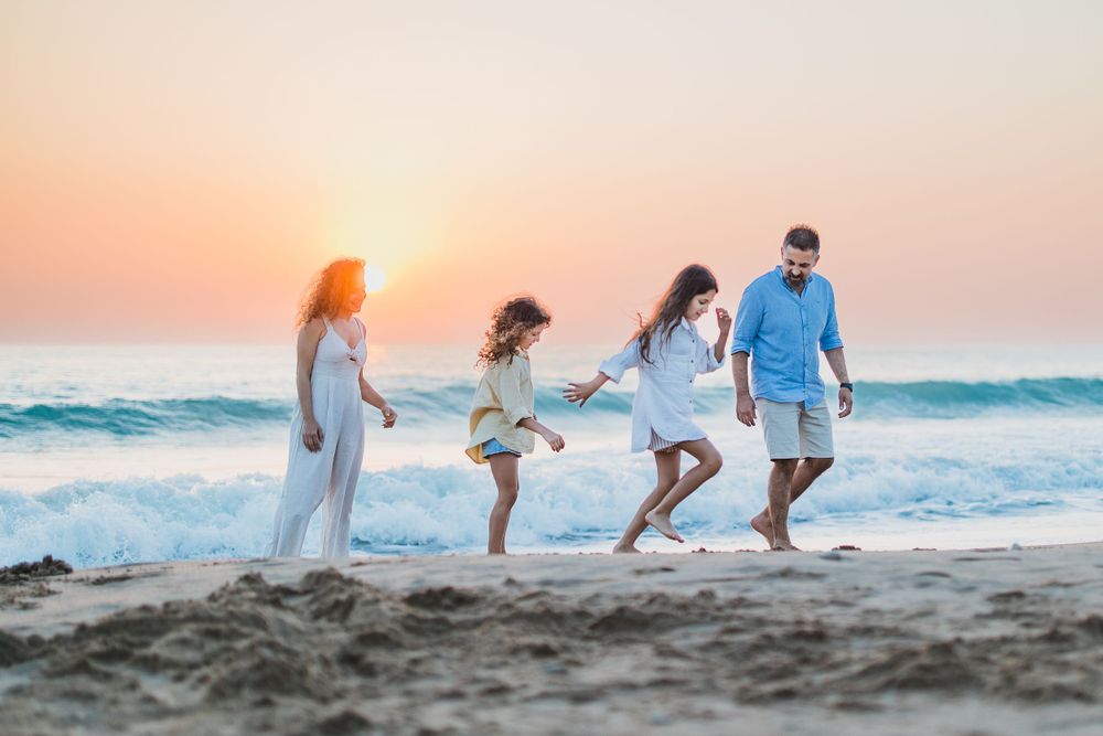 Family photography at the beach