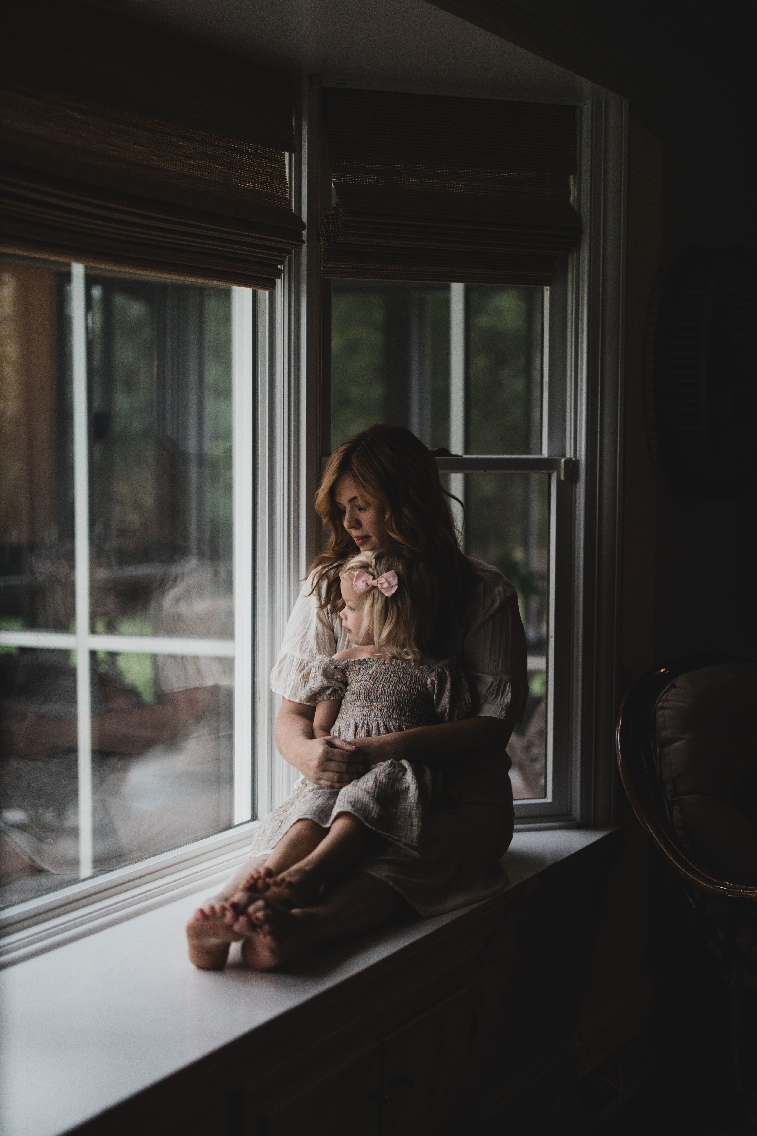 Cozy motherhood photography
